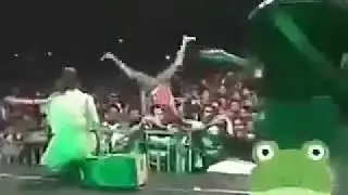 VIRAL!!! GOYANG KODOK TERLUCU?? kaki terbalik diatas Ngakak