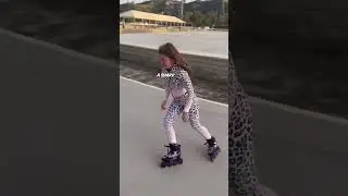 HOW TO STOP ON ROLLERBLADES!!!! ✋ 