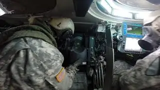 Внутри танка М1А1 Абрамс во время стрельб (США)/Inside the M1A1 Abrams tank when firing (USA)