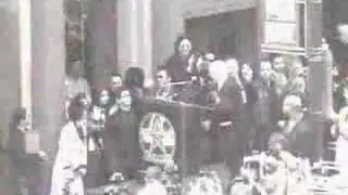 Robbie Williams - Walk of Fame for Ozzy's Star april 2002