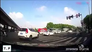 Car crash compilation 2022