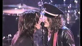Georgia Satellites - 04 Battleship Chains, 1986 New Year's Eve MTV live