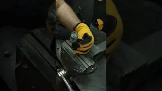Скрутка проводов  с помощью шуруповерта #denzel  #инструменты #tools #лайфхаки