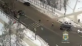 Вартовчанка не заметила выпавшего из снегоката ребенка