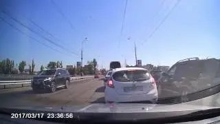 Обычный день в Виннице - получасовая пробка