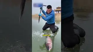 Самый Рисковый Рыбак В Мире 😱