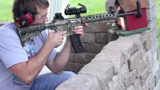 Russian Shoots a Smith and Wesson M&P 15-22