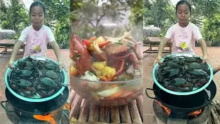 Yummy Mud crabs cooking with country style - Cooking with Sreypich