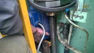 Restoring an abandoned lift for disabled persons
