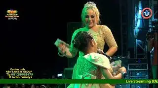 ada dia denis feat super ema