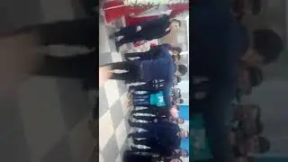 Братишка танцует