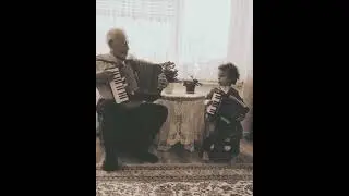 Ağlatan Kafe'yi besteleyicisinden dinleyelim