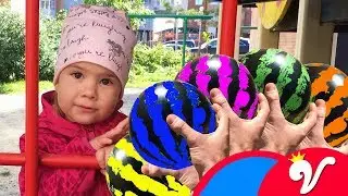 Fun playing outdoors and looking for colored Balloons | Play and Learn Colors for Children