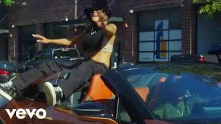 Cristina Mackey - switch sides