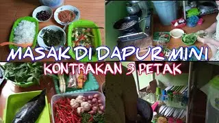 Kegiatan pagi IRT beres beres rumah dan masak menu harian