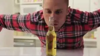 Как правильно открывать пиво