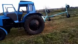 Сгребаю сено на МТЗ-80