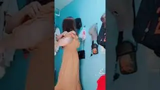 hampir jatoh😳