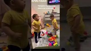 ЮЛИЯ ЕФРЕМЕНКОВА 
