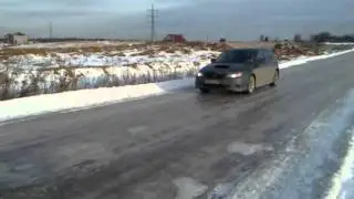 Разгон и торможение по льду на Subaru wrx 2009