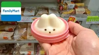 10 FamilyMart Foods You Can Only Eat in Japan 🐙🍝
