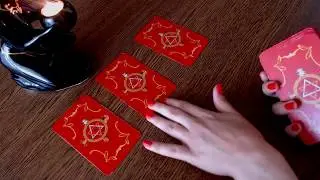 Who is fate preparing for me? Who is on the threshold? Online Tarot divination