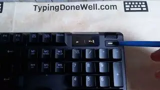 SteelSeries Apex 5 - OLED screen (short test)
