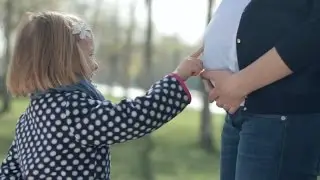 Старшая сестренка. Детская видеосъемка.