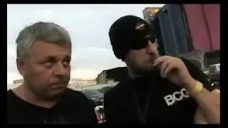Она делает минет?