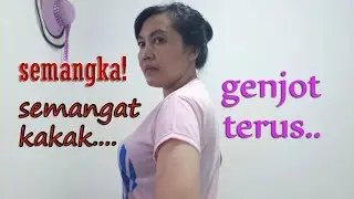 Ngegenjot Tiap Hari - Suka Yang Besar, Padat & Berotot