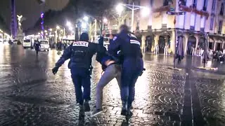 cops and flagrante delicto
