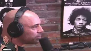 Joe Rogan react to Uriah Hall getting "knocked out"