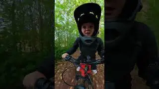 Je mets GAZ avec ma BUZ-E… et perds enfin UNE barre de batterie 😂🔋 | RS Factory