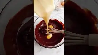It's delicious, adults and children love it, it's so delicious, bake it at home, and dessert cures e