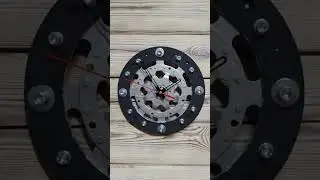 Часы из сцепления 