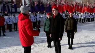 100 дней до победы. Передача частички вечного огня в Емельяновской школе№1