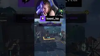 СТРАШНО, ОЧЕНЬ СТРАШНО! | kseni_ka с помощью #shorts #Twitch#twitchstreamer #ksenika