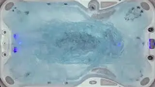 Jacuzzi® PowerPlay™ Family Gathering-Focused Swim Spa