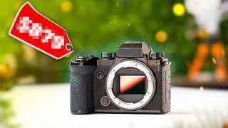 The BEST Hybrid Photo & Video Camera Under $1000!