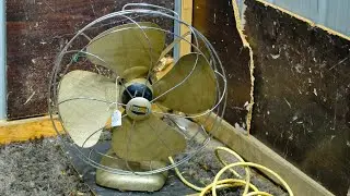 Smash Identical Vintage Frost 16" Desk Fan