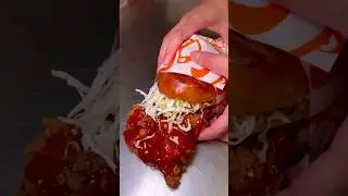 KOREAN SWEET CHILI CHICKEN BURGER !! #shorts