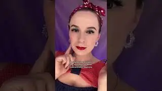 Что означали в макияже«мушки» на лице♥️