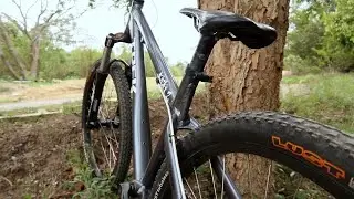 Having fun on the Dirt-Jumper, First ride of 2018. Floradale Pump/bmx-track