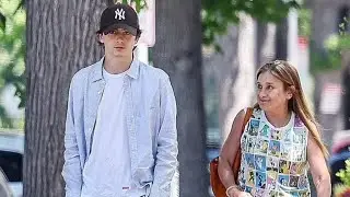 Timothee Chalamet Spotted With His Mother In Los Angeles