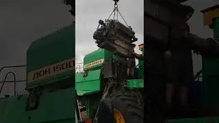 We remove the engine from the Don-1500b combine.