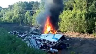 Авария - грузовик слетел с трассы