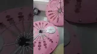 Отливка массивных медалей из сплава ГАРт