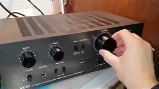 Akai AM-2250 Amplifier