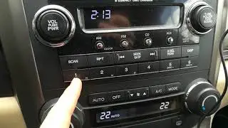 Setting the clock on the radio Honda cr-v 2008