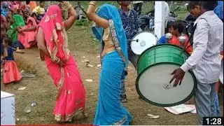 बारात बिदाई के समय पिया लागय बदरिहा घाम।। भाभी ने गा कर के जबर्दस्त डांस किया।। बघेली डांस सीधी।।